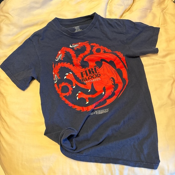 Fifth Sun Tops - Game of Thrones Targaryen Fire and Blood Red Dragon Sigil Navy Blue Shirt